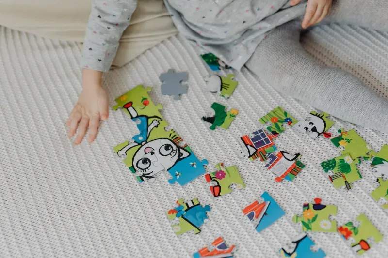 5 Ideen, wie Puzzles als Geschenk besonders gut ankommen